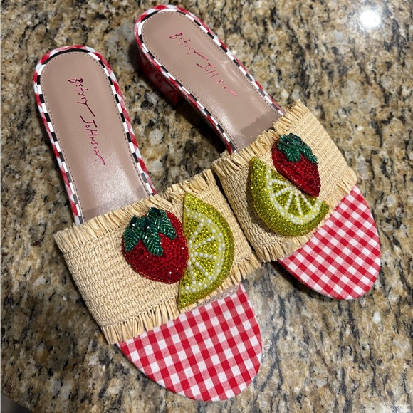 Betsey Johnson nautural Lindyy Fruit Block Heel Bead Embellished Sandals size 11 - Picture 3 of 11